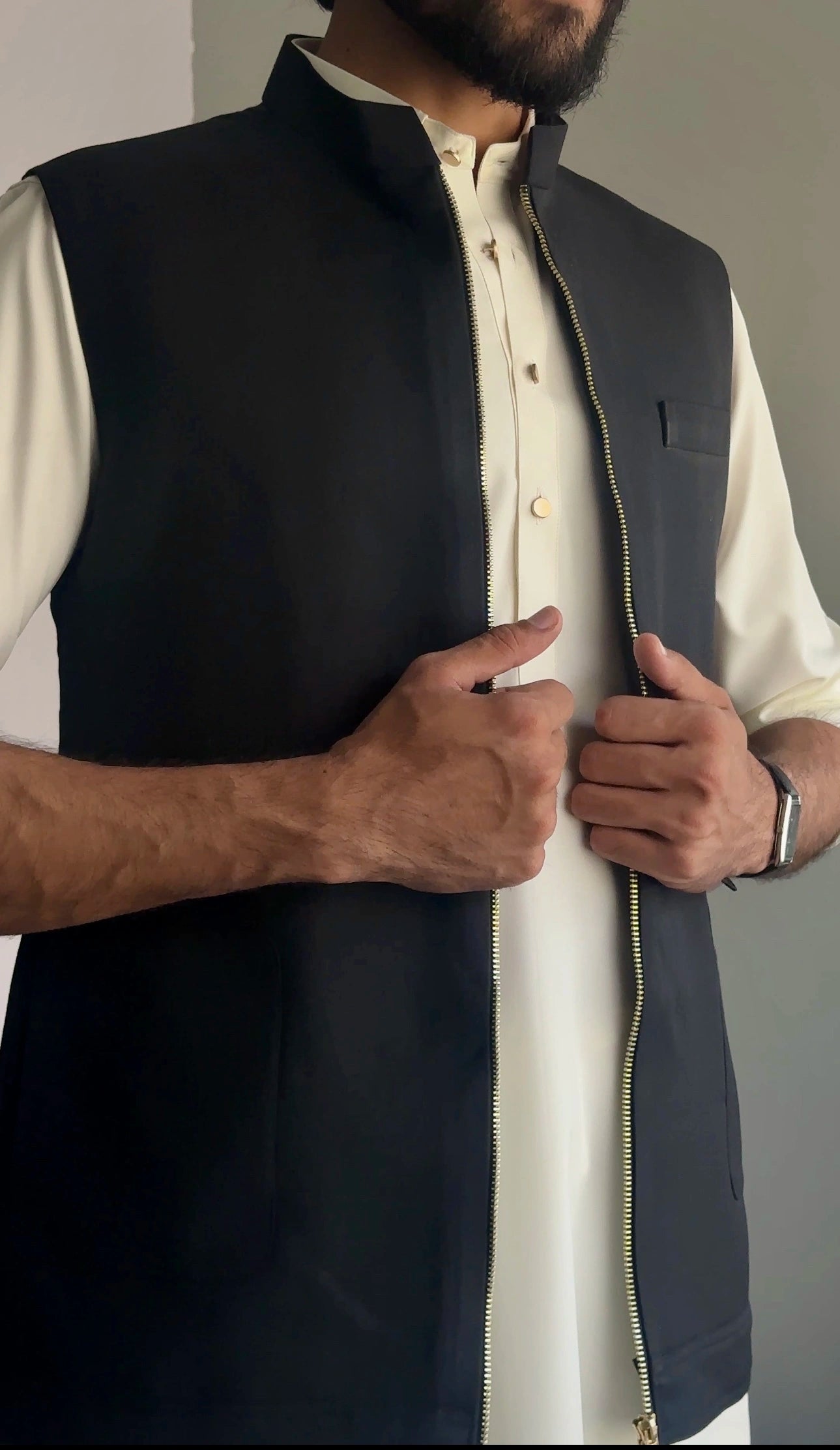 Black Zip-up Waistcoat